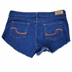 Levi's Signature Cut-off Shorts  